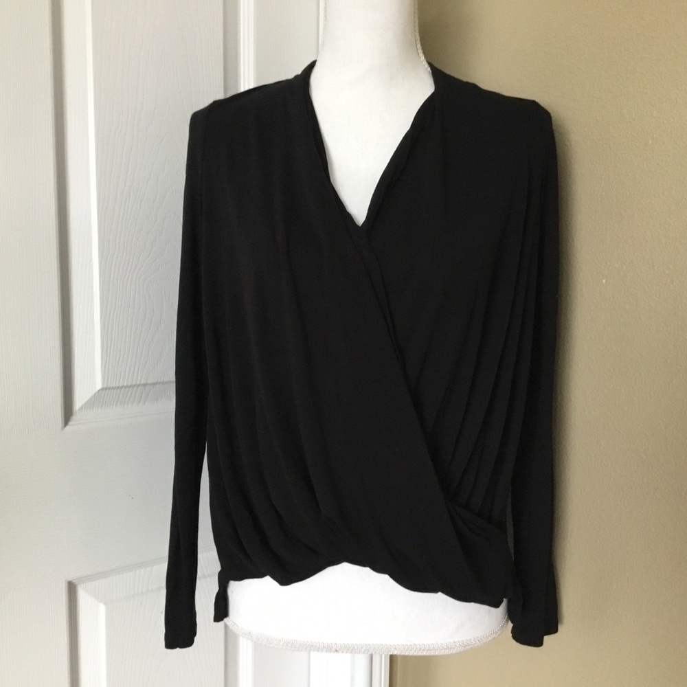 Anthropologie/Akemi+Kin Surplice Draped Top